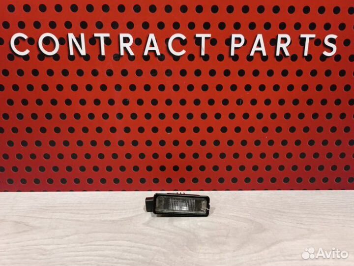 Подсветка номера Porsche Macan 95B CTL 2017