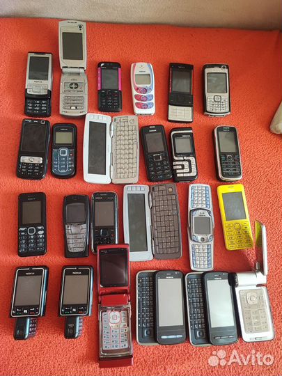 Nokia 8910
