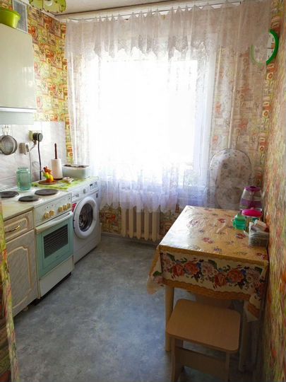 2-к. квартира, 43 м², 1/5 эт.