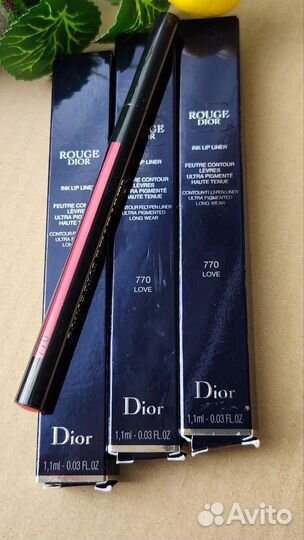 Подводка фломастер dior