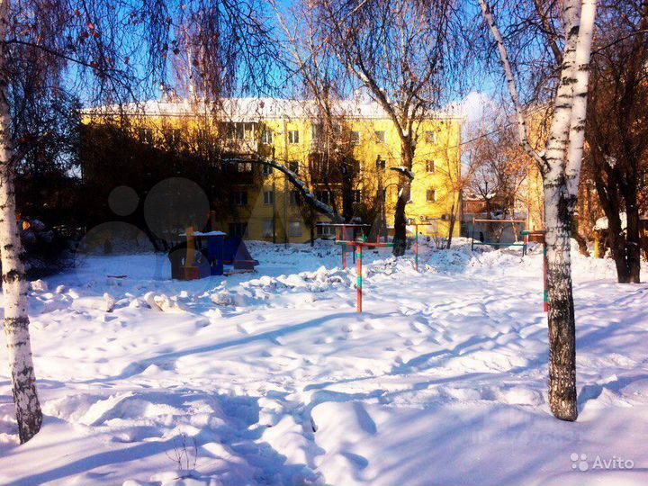 3-к. квартира, 53 м², 2/4 эт.