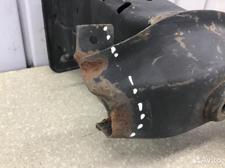 Усилитель переднего бампера BMW X6 E71 2008-2014