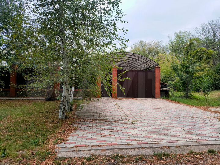 Дом 319,6 м² на участке 17,1 сот.