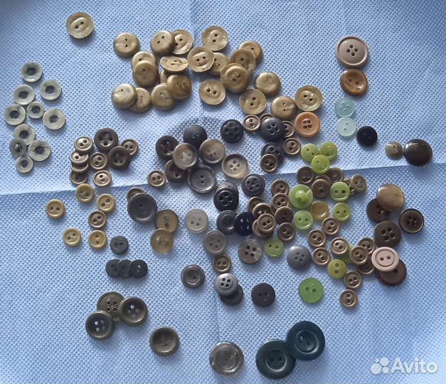 Пуговицы