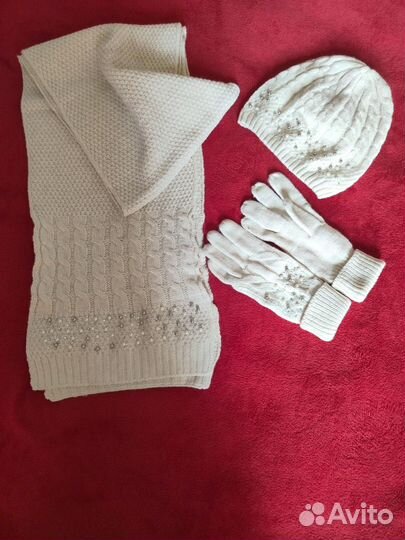 Комплект: шапка, перчатки, шарф Vitacci