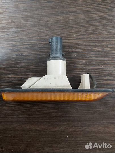 Повторитель поворота в крыло Bmw X5 E53 3.0D M57