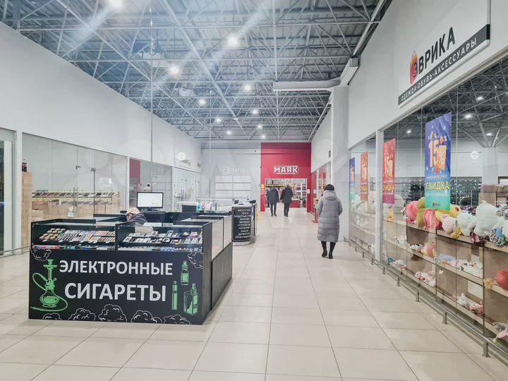 Торговая площадь, 1600 м²