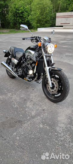 Yamaha V-Max 1200