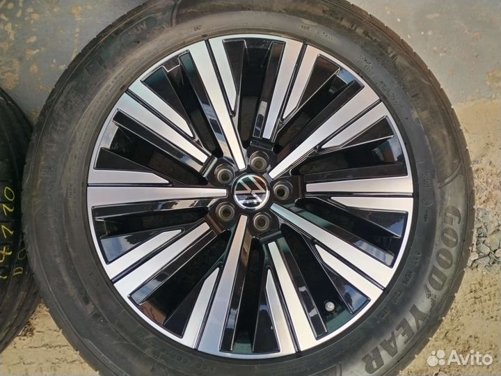 Диски R19 VW touareg 3 original комплект на лете