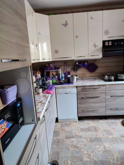 3-к. квартира, 90 м², 3/9 эт.