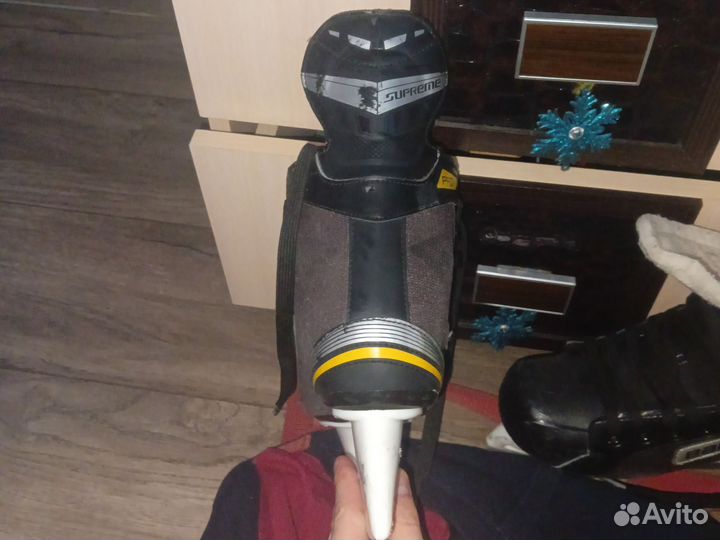 Хоккейные коньки bauer размер 38.5