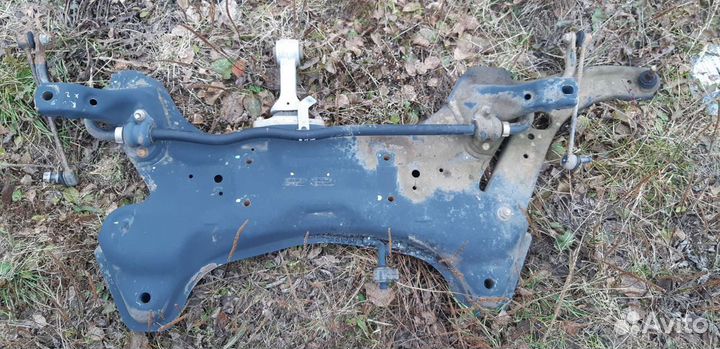 Подрамник Kia Rio 3 Hyundai Solaris