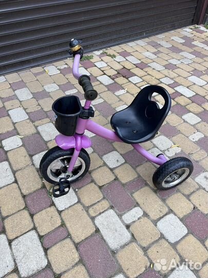 Трехколесный велосипед