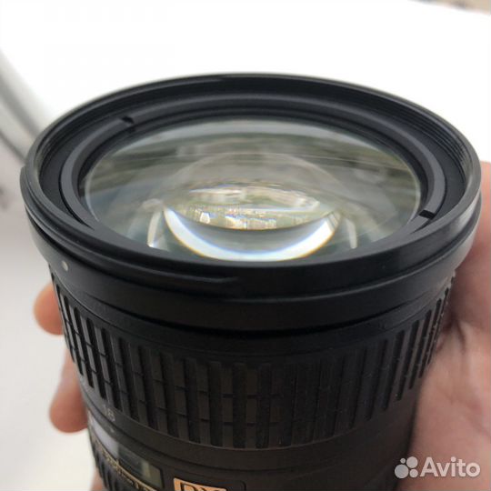 Объектив Nikon 18-200mm f/3.5-5.6G AF-S VR DX