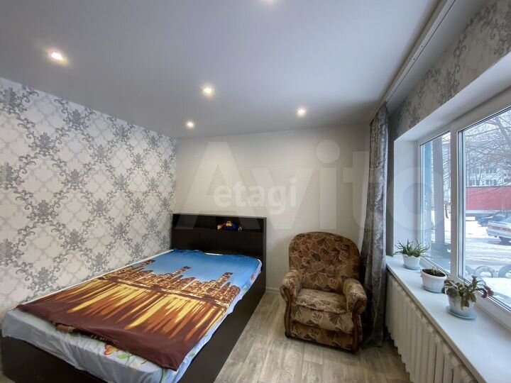 3-к. квартира, 49 м², 1/5 эт.