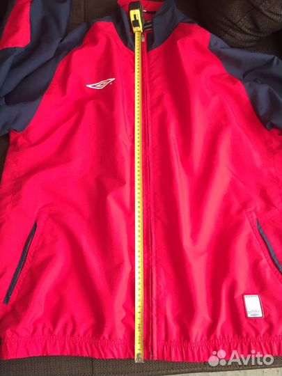 Костюм спортивный