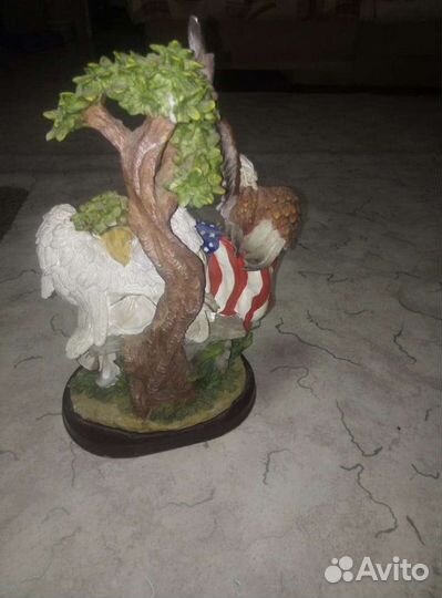 Статуэтка керамическая