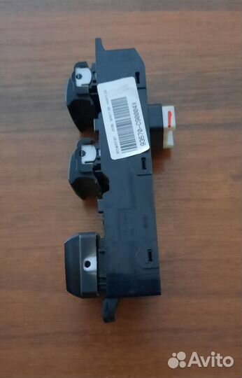 Блок стеклоподъемникаhyundai creta 1и