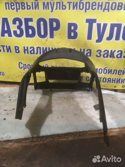 Рамка центральная в торпедо Nissan Primera P12