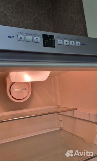 Холодильник liebherr