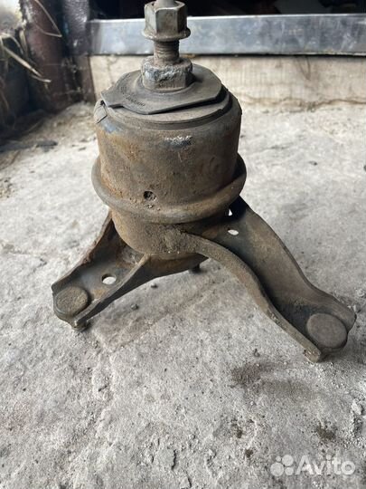 Опора двигателя, подушки двигателя тойота венза