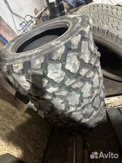 Продам шины на мини-погрузчик,10/16.5 бу