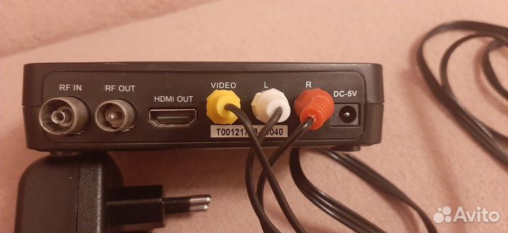 Цифровая Тв приставка на 20 каналов Telefunken