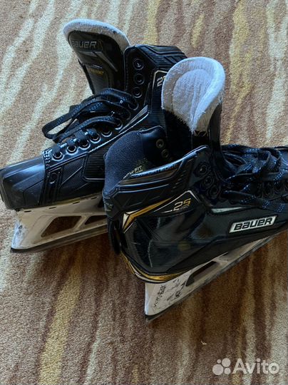 Вратарские коньки bauer