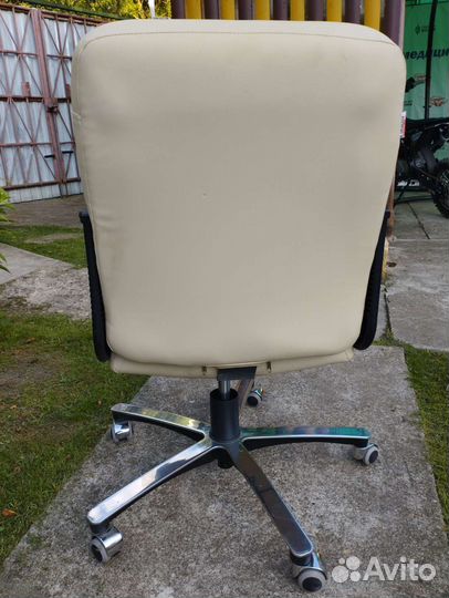 Компьютерный стул