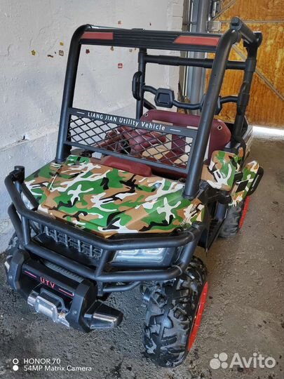 Внедорожник на пульте управления