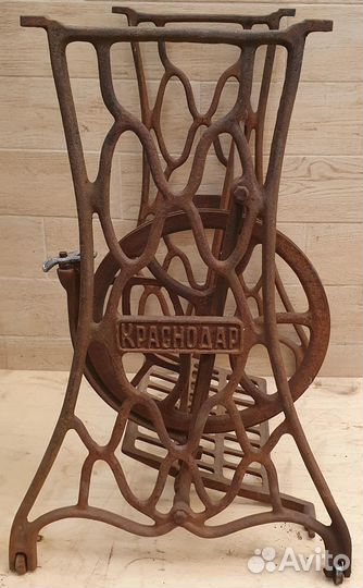 Редкая чугунная станина Краснодар от швейн. машины