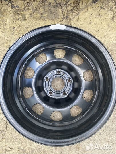 Диск r16 на Renault новый