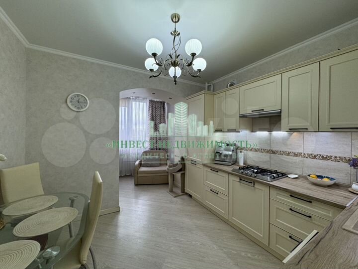 2-к. квартира, 60 м², 2/9 эт.