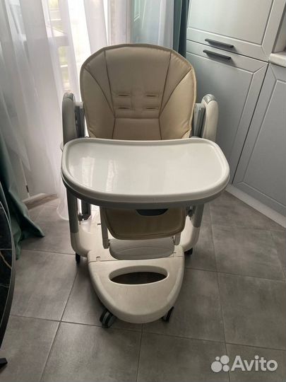 Стульчик для кормления Peg Perego Tatamia