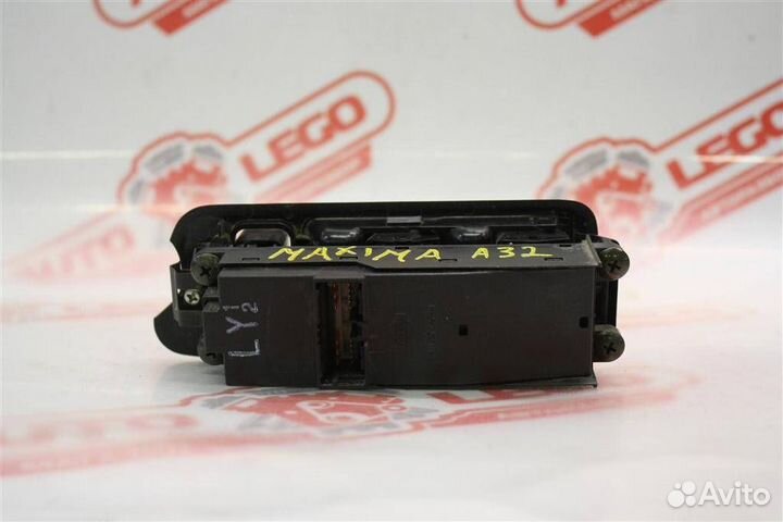 Блок управления стеклоподъемниками Nissan Maxima