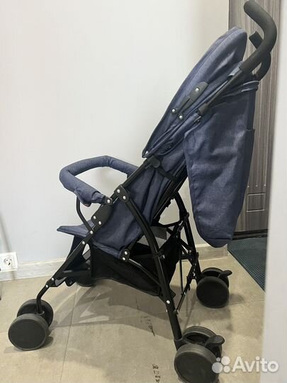 Прогулочная коляска трость