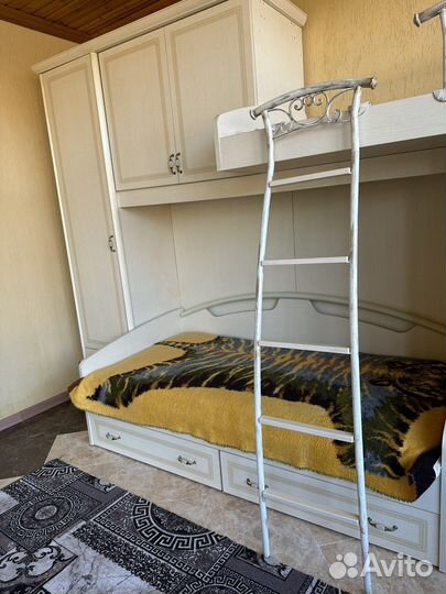 Двухъярусная кровать бу