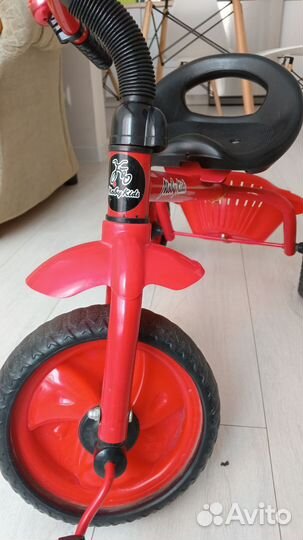 Велосипед трёхколёсный