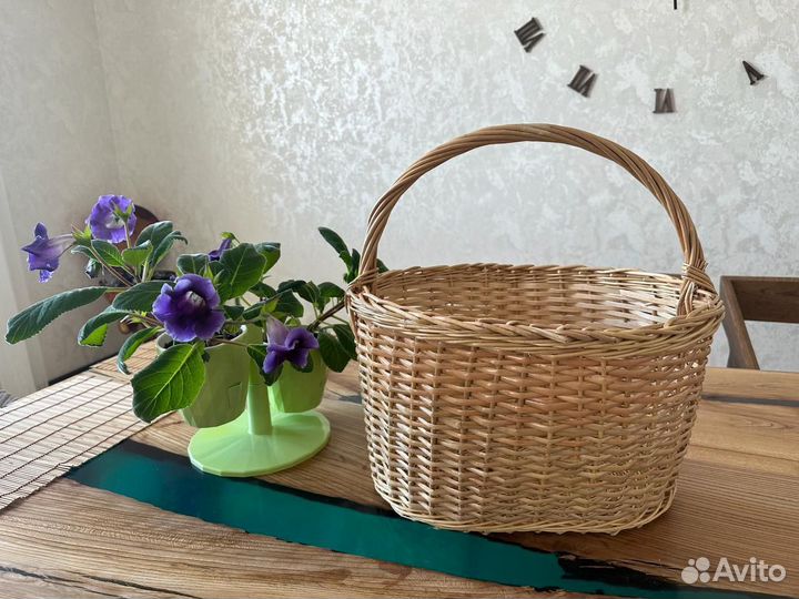 Корзина плетеная