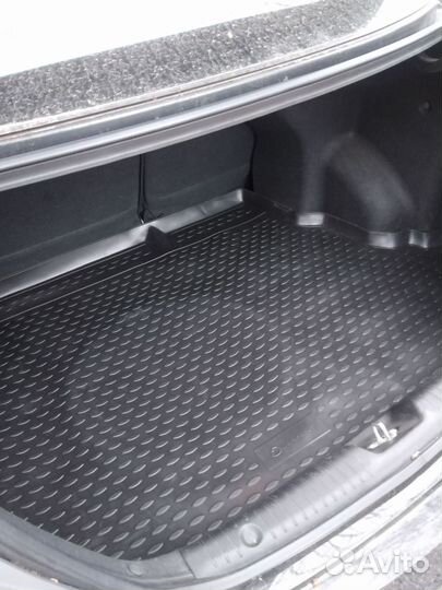 Hyundai Solaris 1.4 AT, 2012, 106 000 км