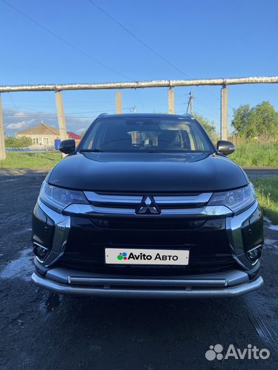 Mitsubishi Outlander 3.0 AT, 2018, 165 000 км