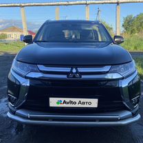 Mitsubishi Outlander 3.0 AT, 2018, 165 000 км, с пробегом, цена 2 800 000 руб.