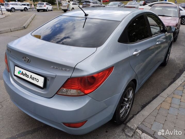 Hyundai Solaris 1.6 AT, 2011, 147 700 км