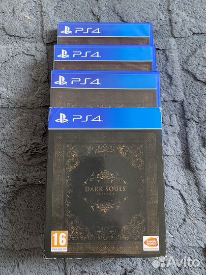 Dark souls trilogy ps4