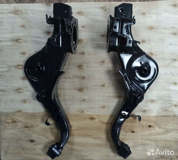 Комплект рычагов задних Nissan Qashqai J10