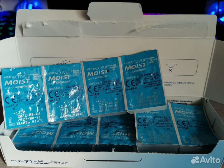 Мягкие контактные линзы Acuvue Moist