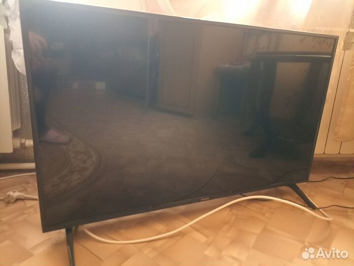 Продам б/у телевизор