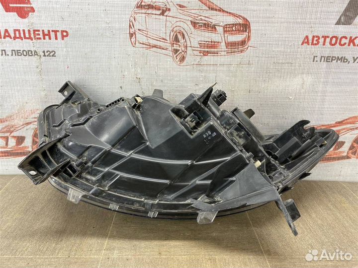 Фара правая Renault Kaptur (2016-Н.в.)