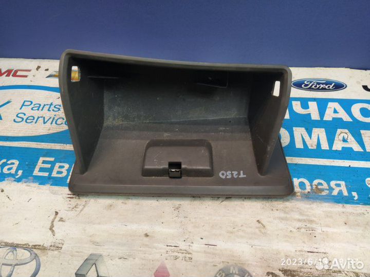 Бардачок Chevrolet Cobalt T250 11-13