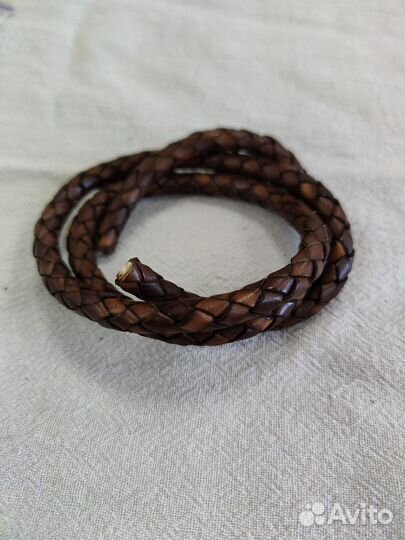 Кожаный шнур круглый плетеный